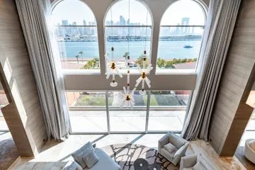 5 Bedroom Apartment For Sale In Palm Jumeirah