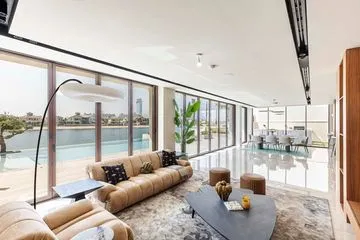 5 Bedroom Villa For Sale In Palm Jumeirah