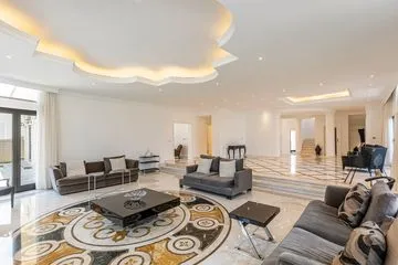 6 Bedroom Villa For Sale In Palm Jumeirah