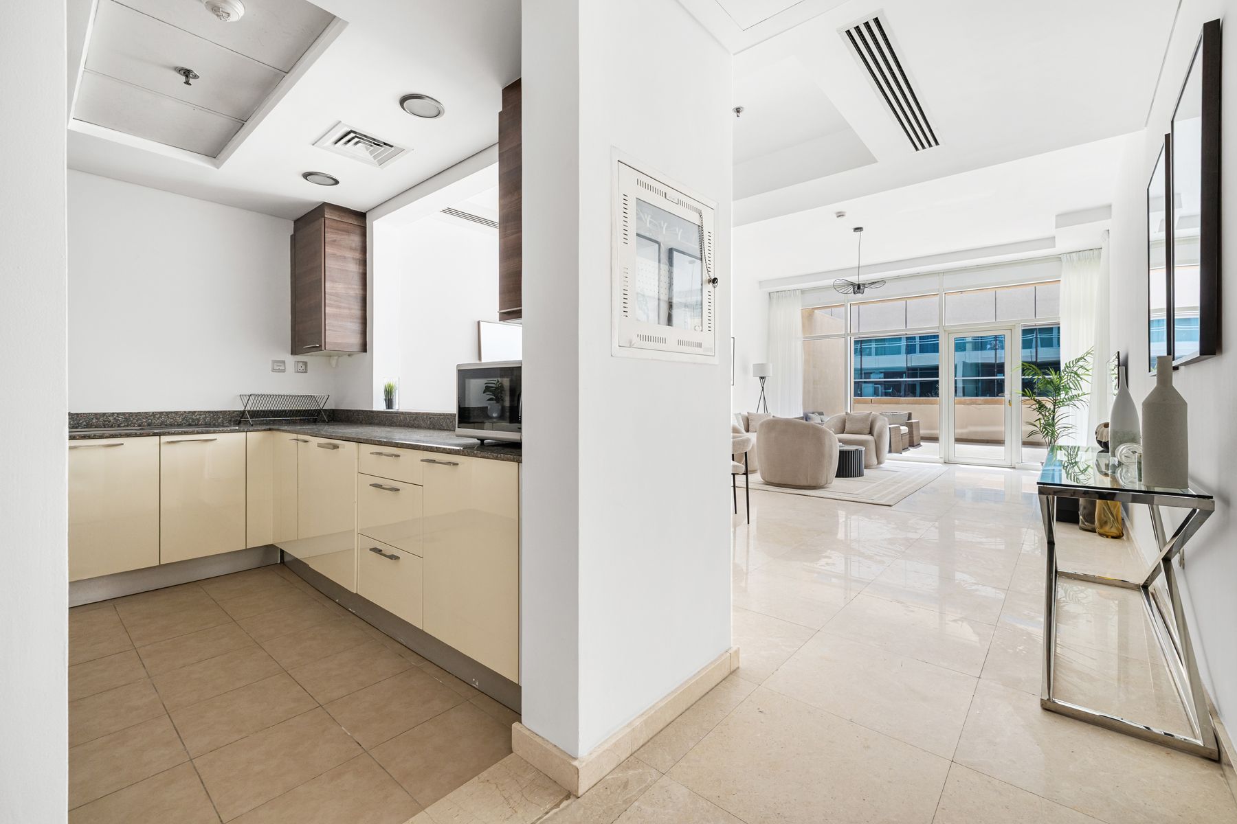 Massive 1 BR Unit prime Location Big Balcony