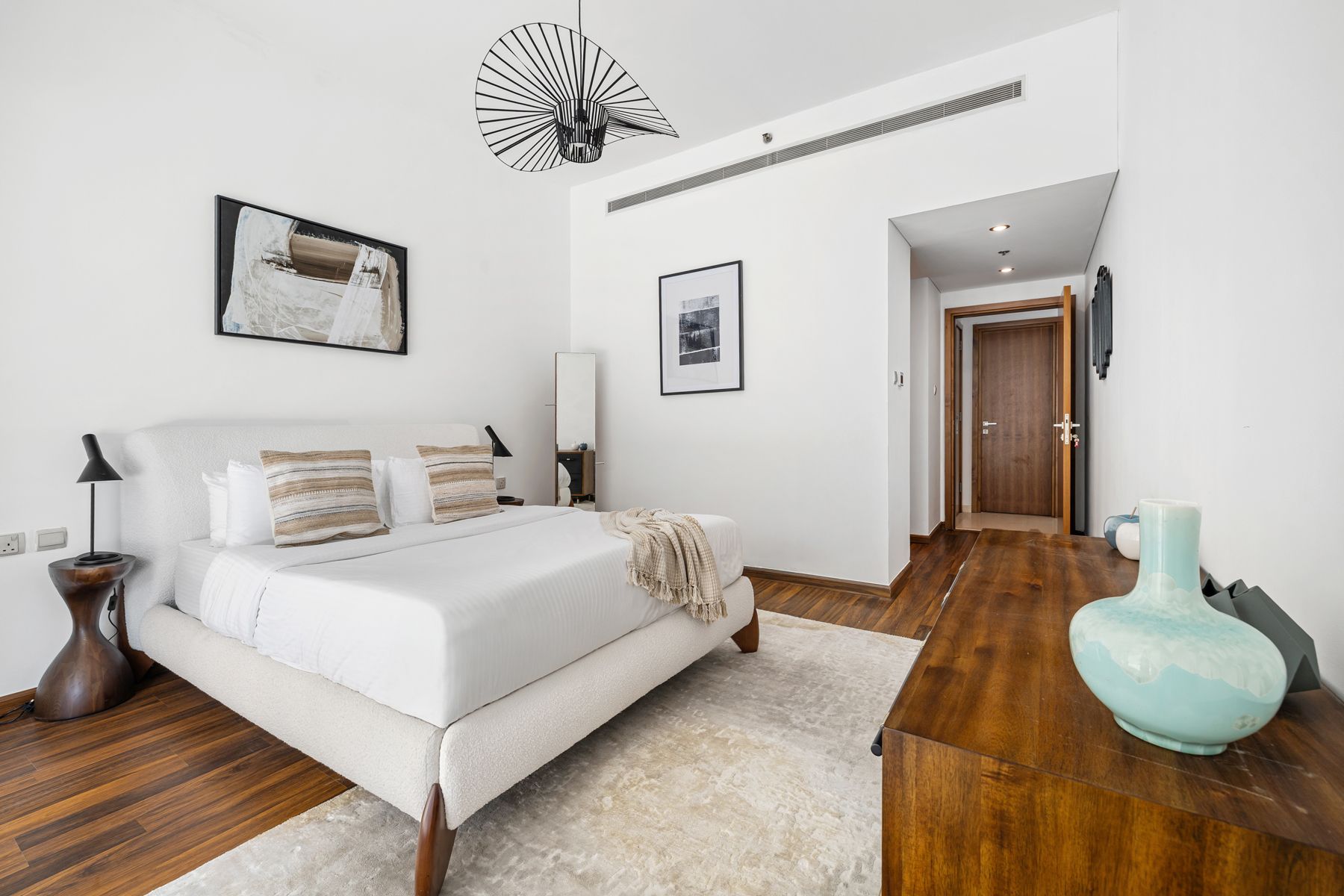 Massive 1 BR Unit prime Location Big Balcony