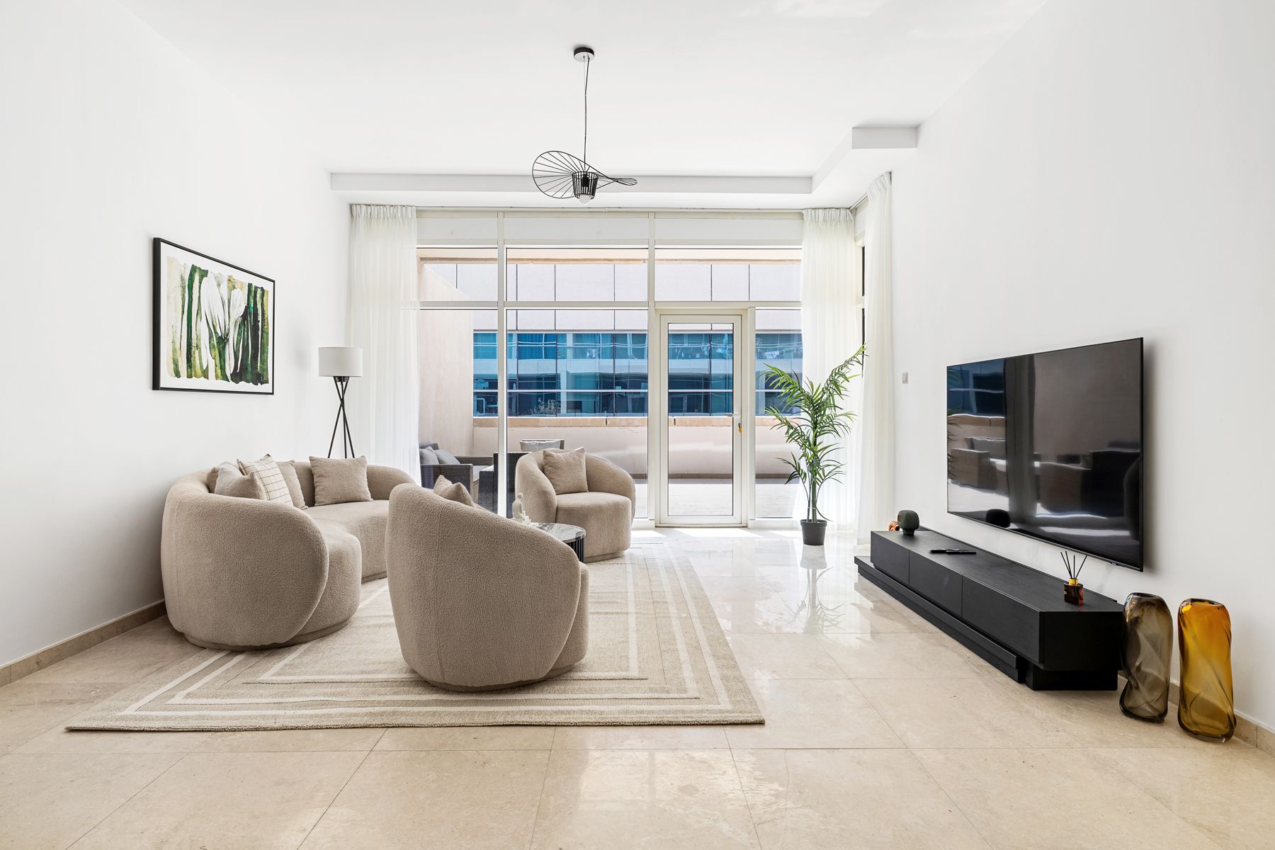 Massive 1 BR Unit prime Location Big Balcony