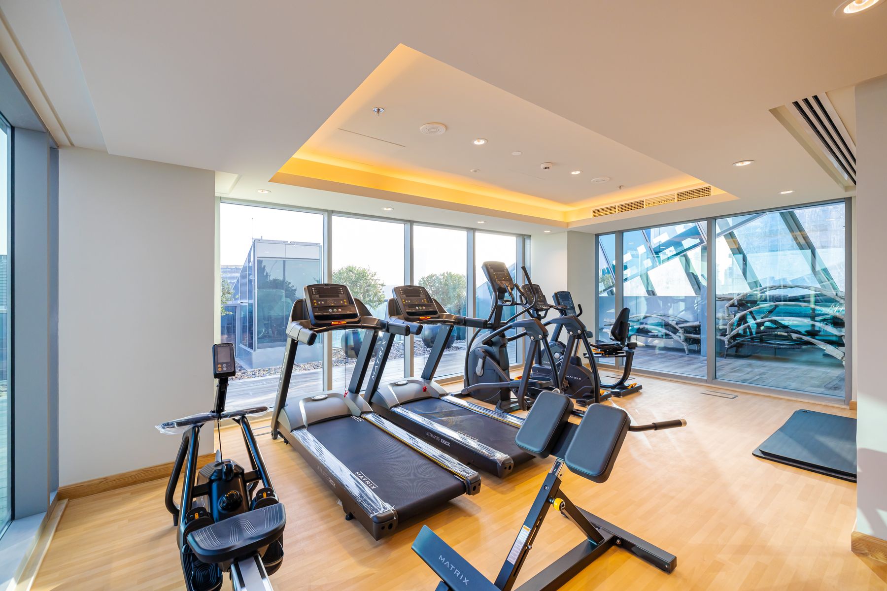 Pristine 1 BR Premium Amenities Flexible Terms