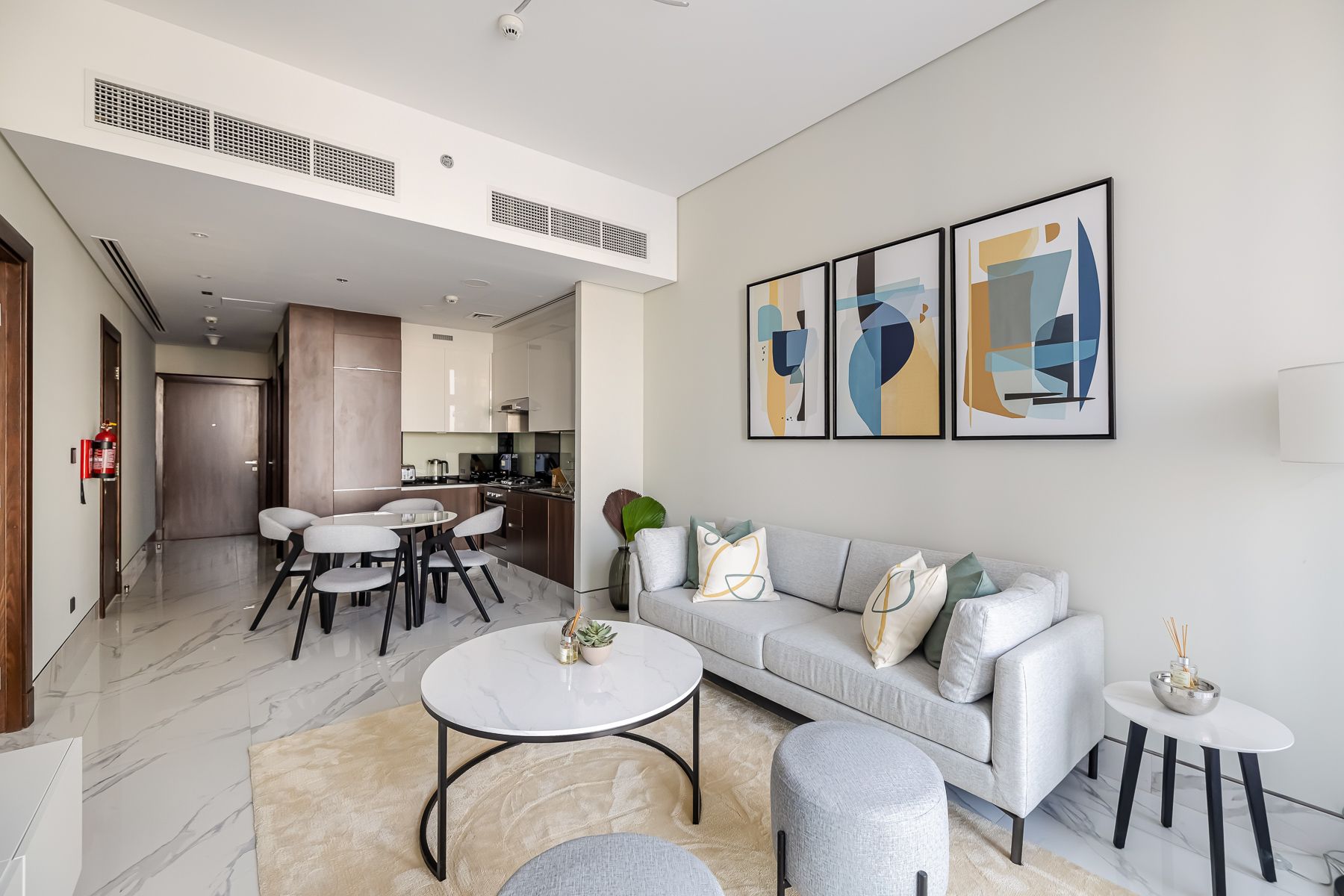 Pristine 1 BR Premium Amenities Flexible Terms