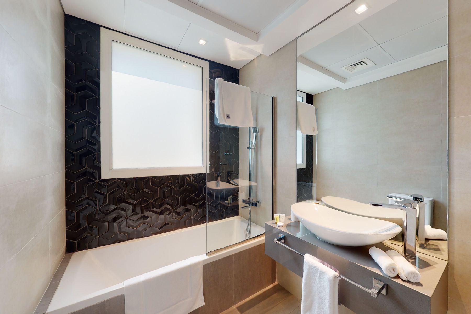 Stylish Furnished 2 BR Apartment