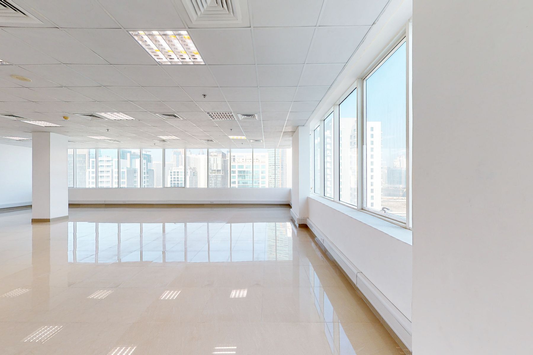 Spacious Layout and Fitted Office Available