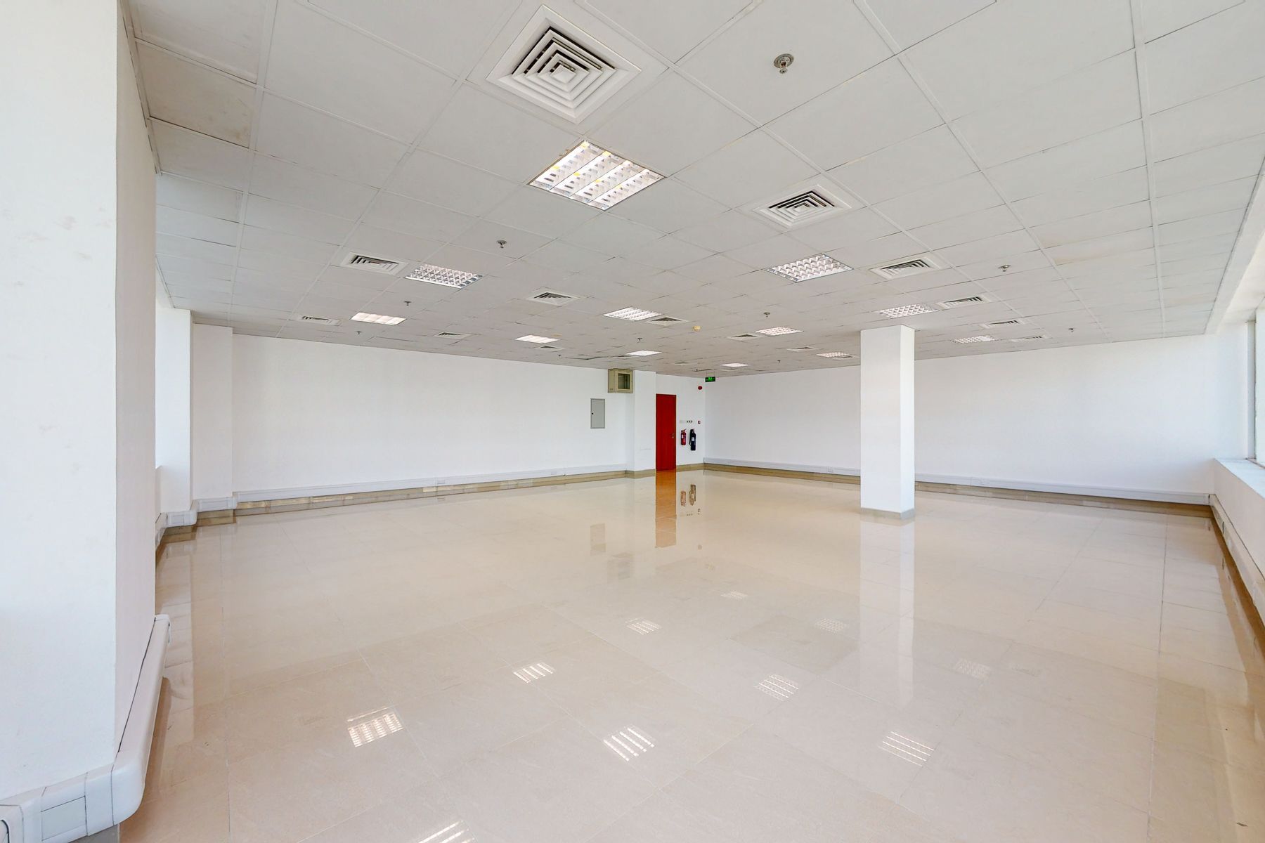 Spacious Layout and Fitted Office Available