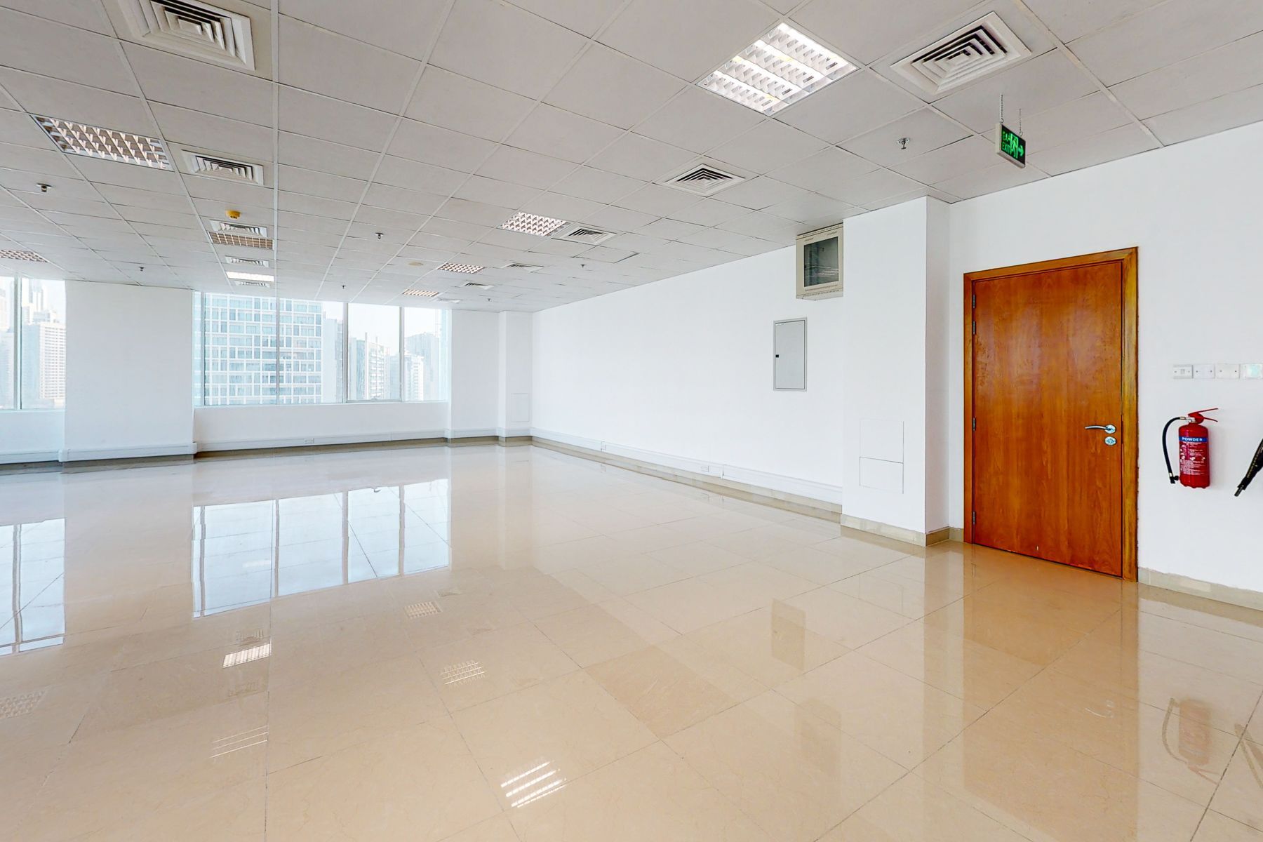 Spacious Layout and Fitted Office Available