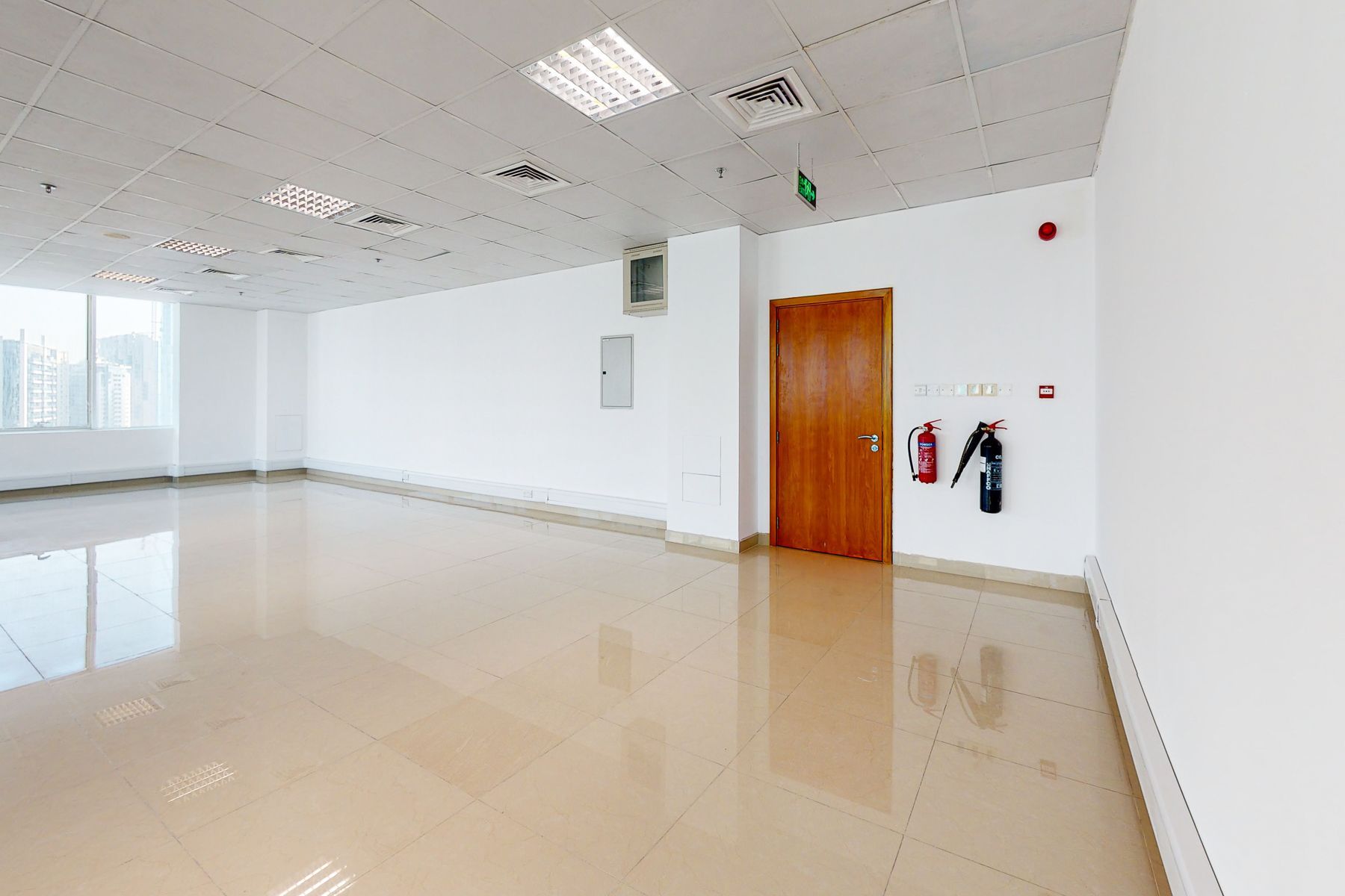 Spacious Layout and Fitted Office Available