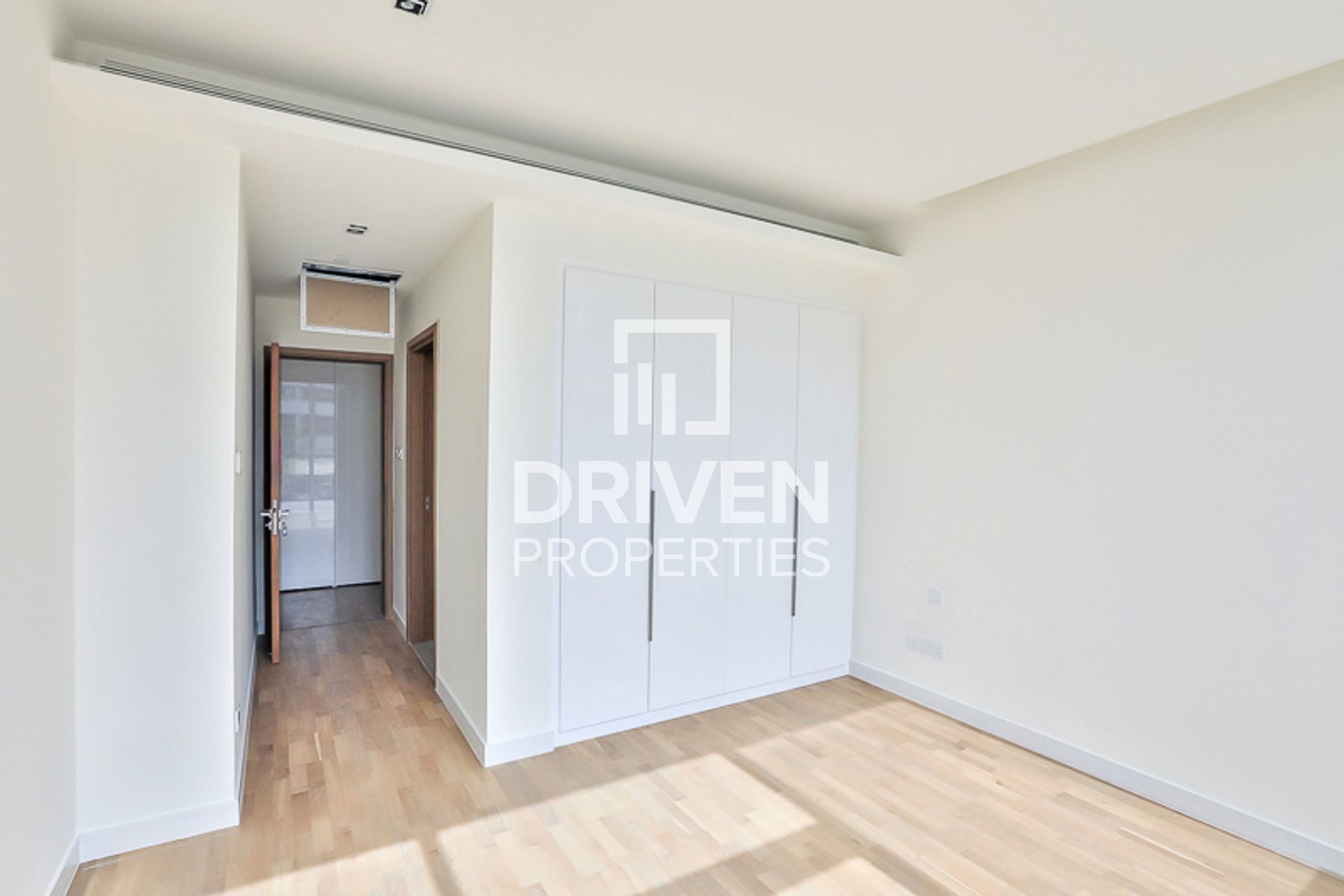 Corner Unit with Maid’s Room 2 Parking