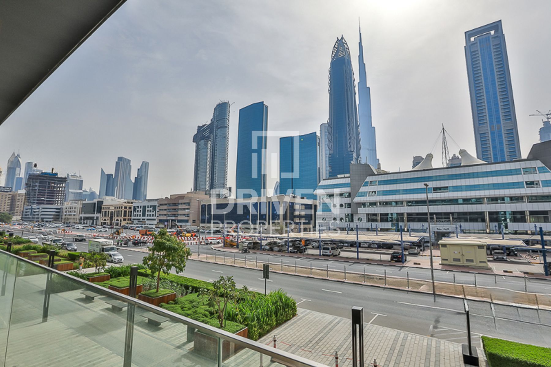 Corner Unit with Maid’s Room 2 Parking