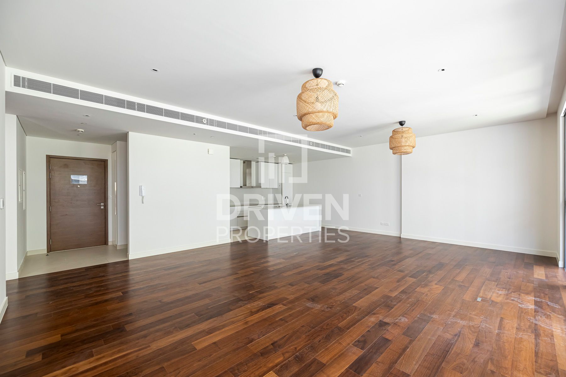 Unique Layout with Pool View Vacant Apartment