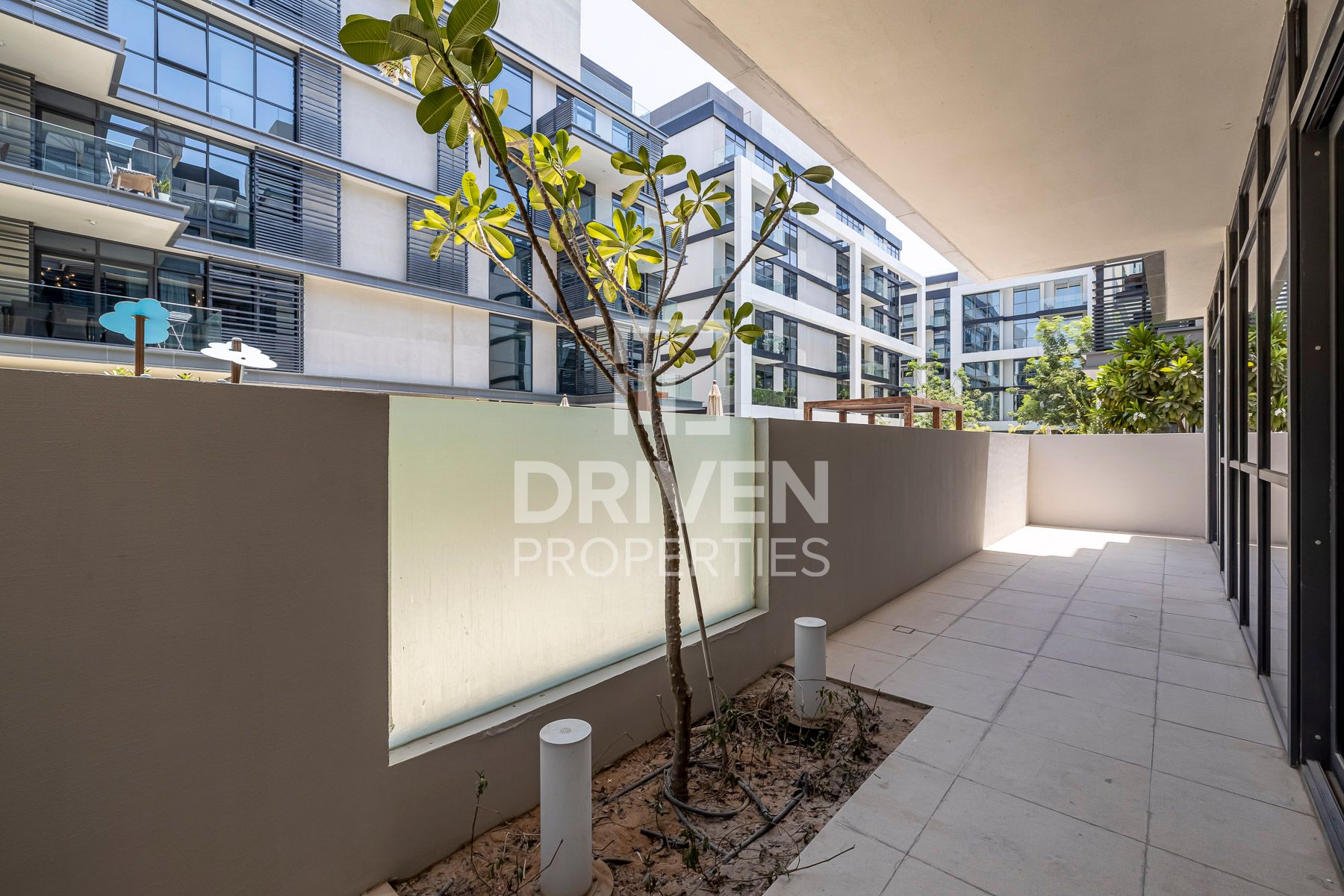 Unique Layout with Pool View Vacant Apartment