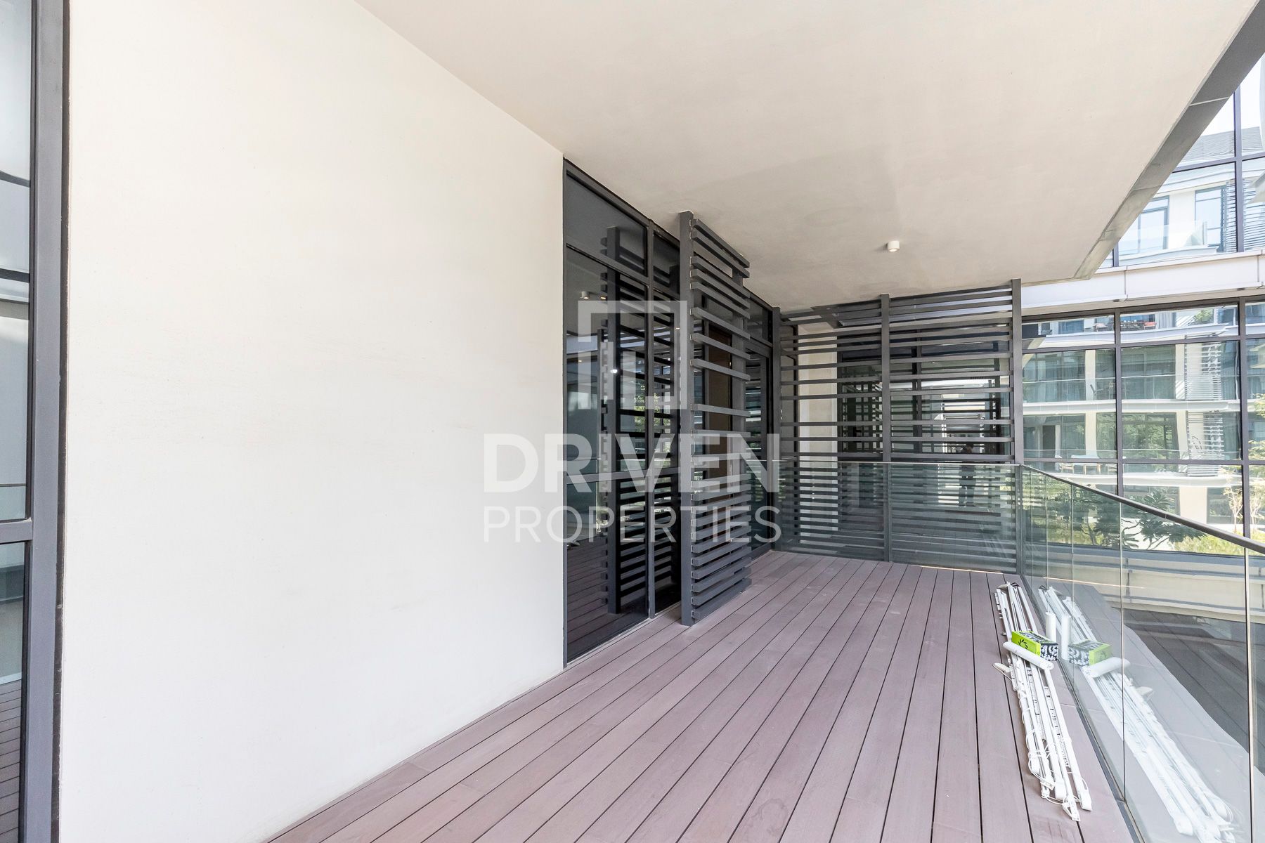 Spacious Apartment and More Options Pool View