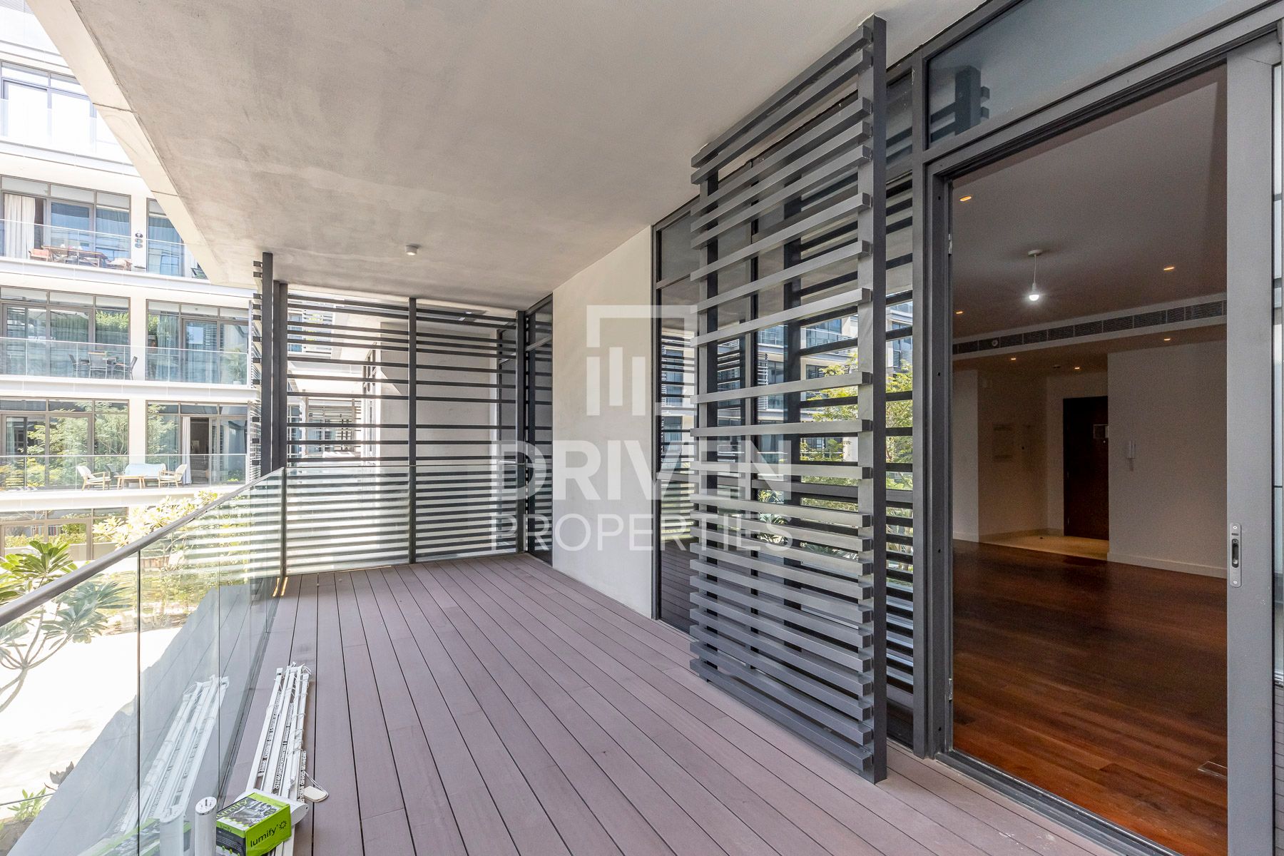 Spacious Apartment and More Options Pool View