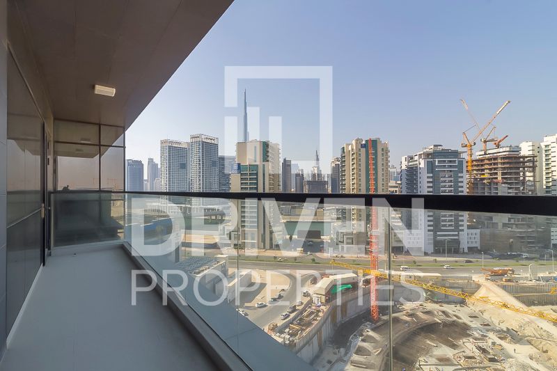 Brand New Spacious and Impressive Layout