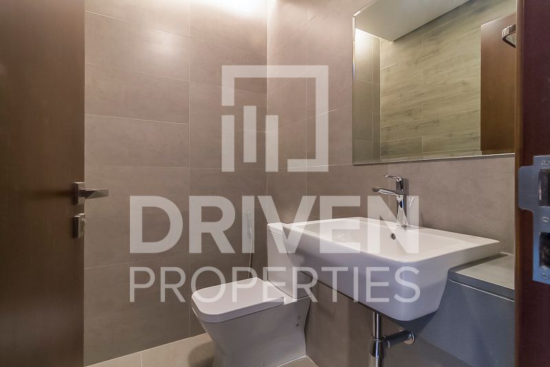 Brand New Spacious and Impressive Layout