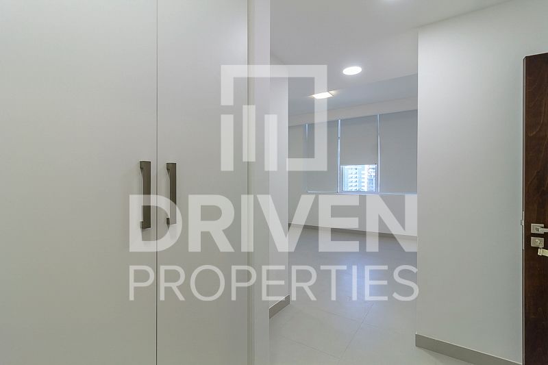 Brand New Spacious and Impressive Layout