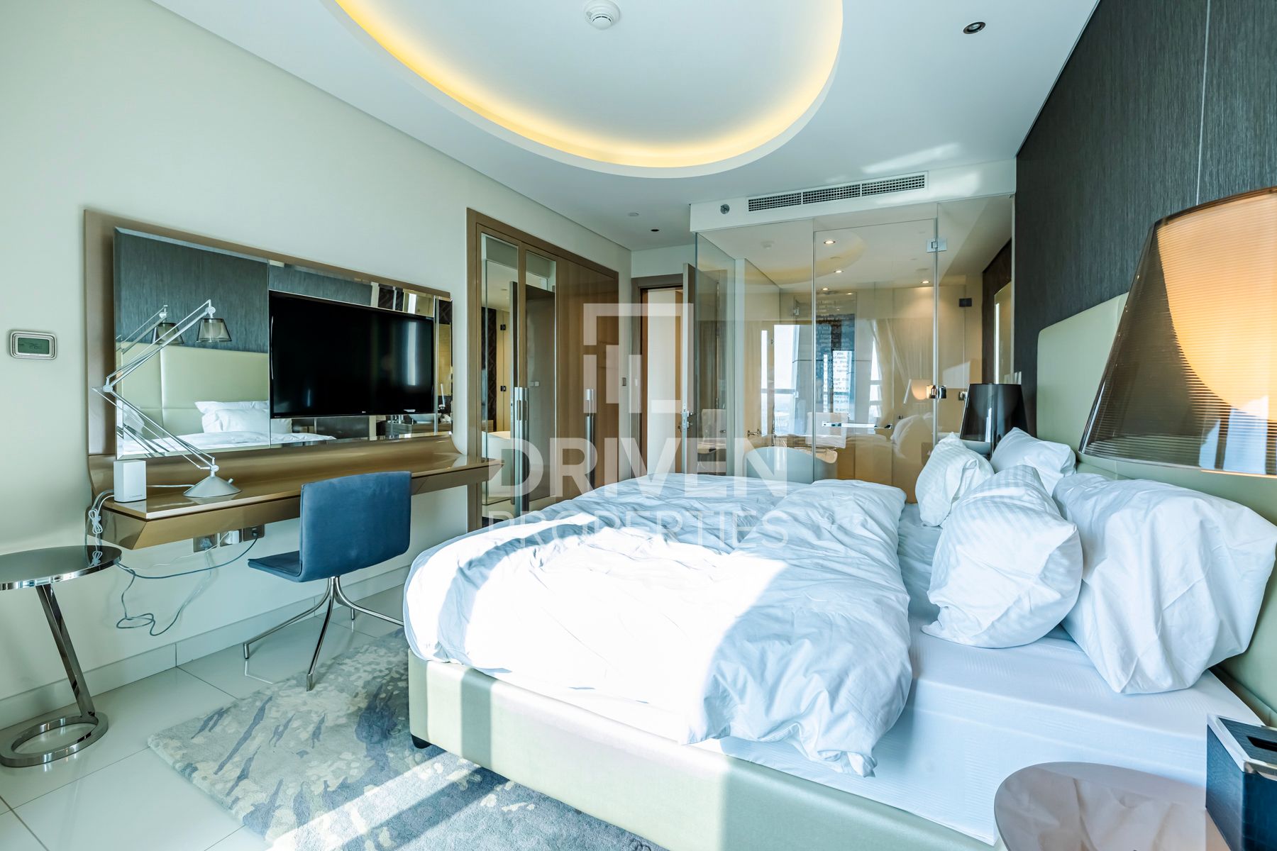 Luxurious Apartment with Mesmerizing Burj View