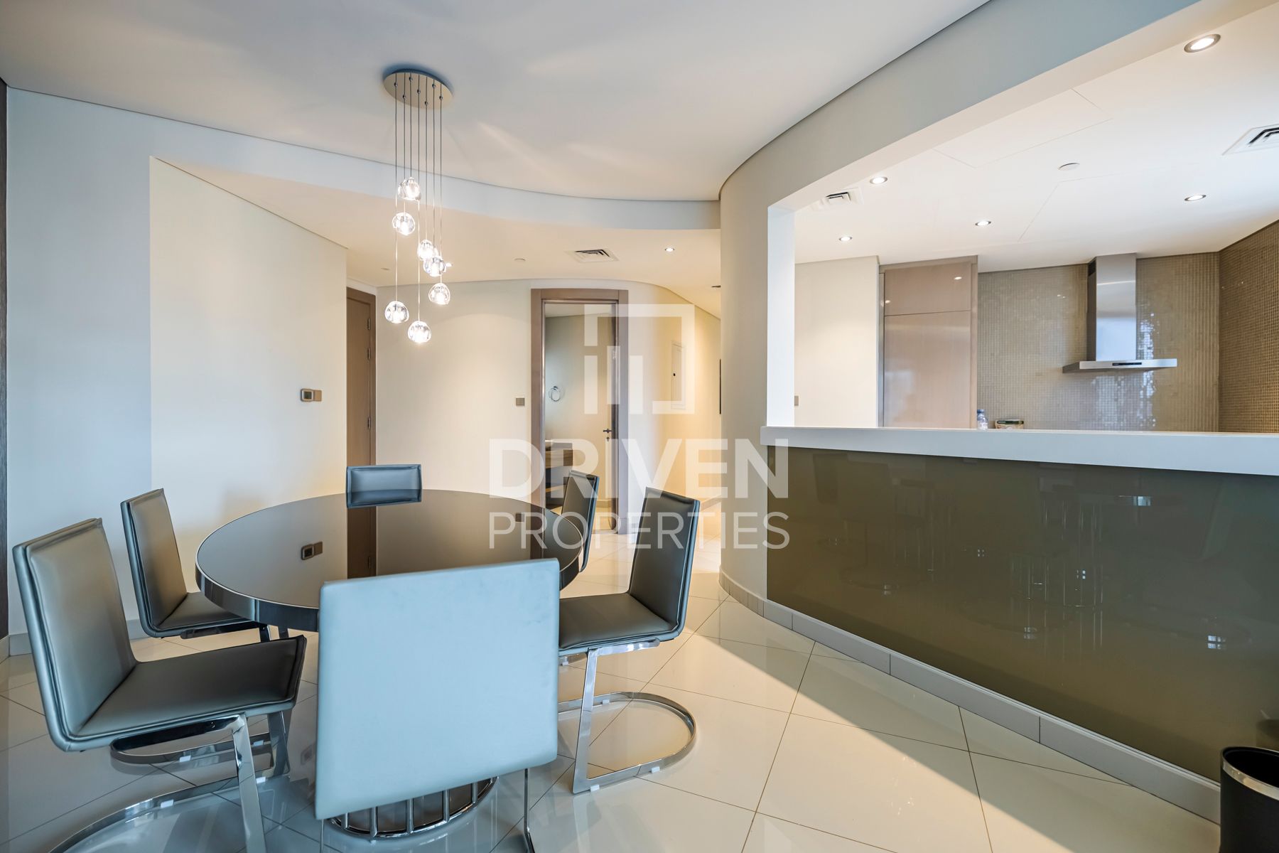 Luxurious Apartment with Mesmerizing Burj View