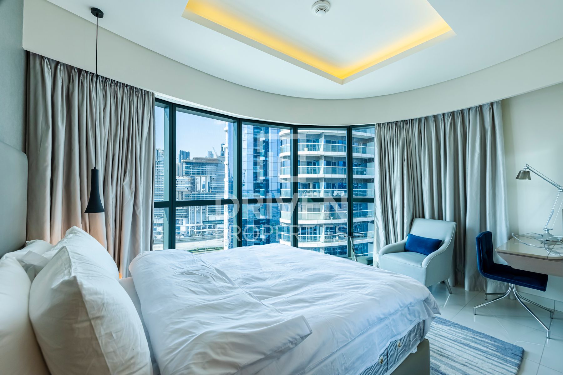 Luxurious Apartment with Mesmerizing Burj View