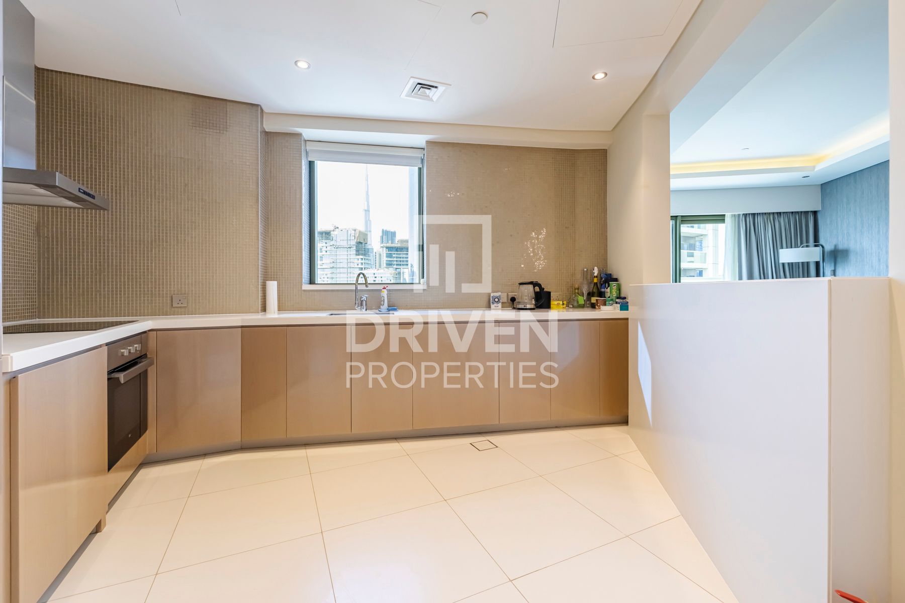 Luxurious Apartment with Mesmerizing Burj View