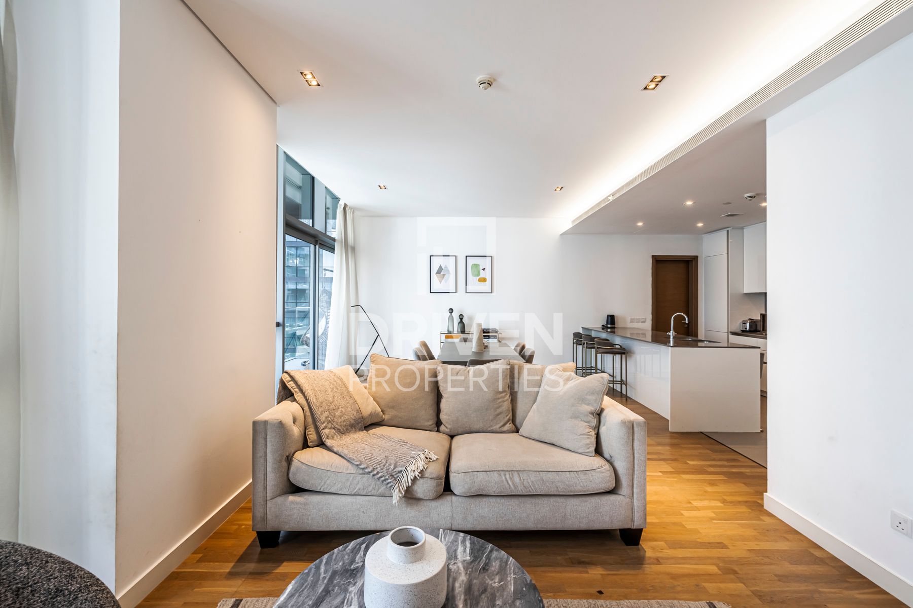 Furnished and Cozy Unit Ready To Move In