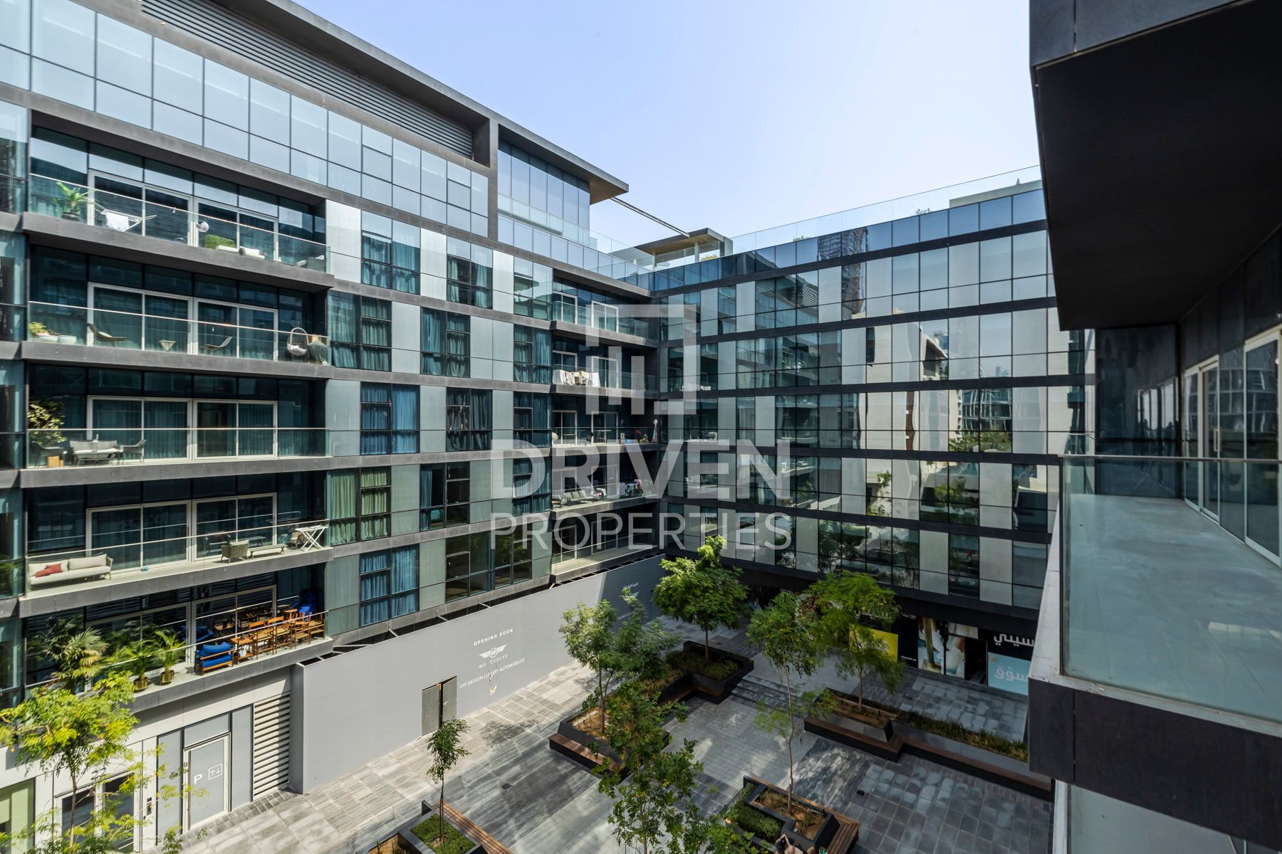 Furnished and Cozy Unit Ready To Move In