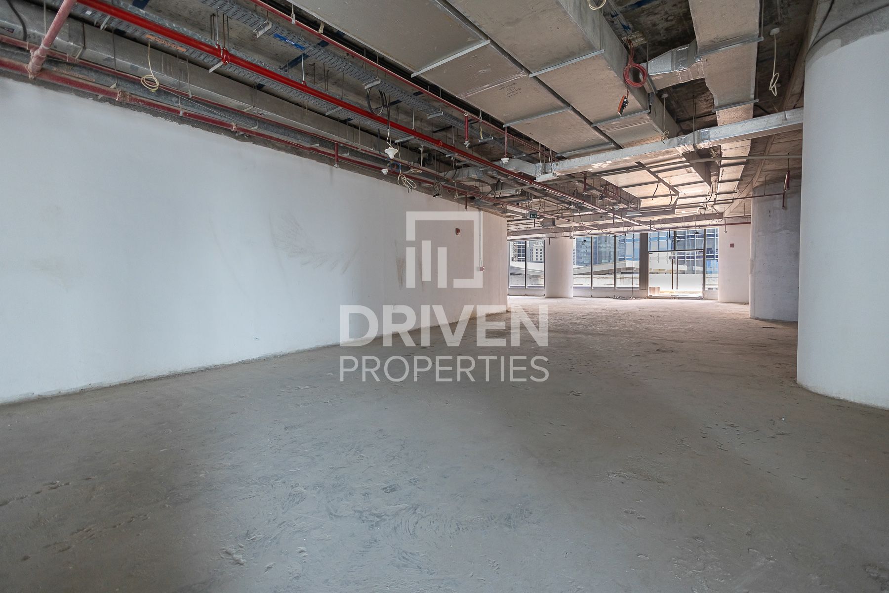 Spacious Full Floor Suitable For Gym