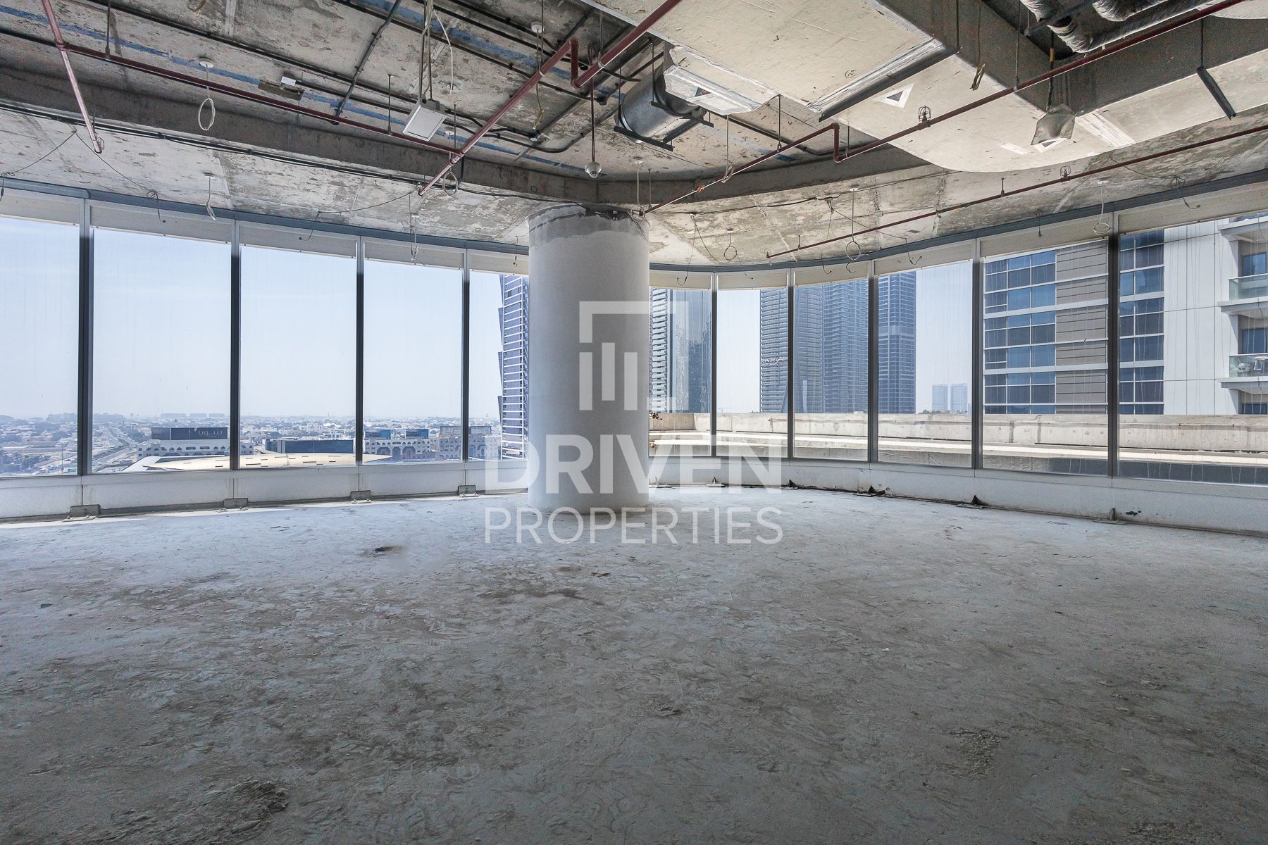 Spacious Full Floor Suitable For Gym