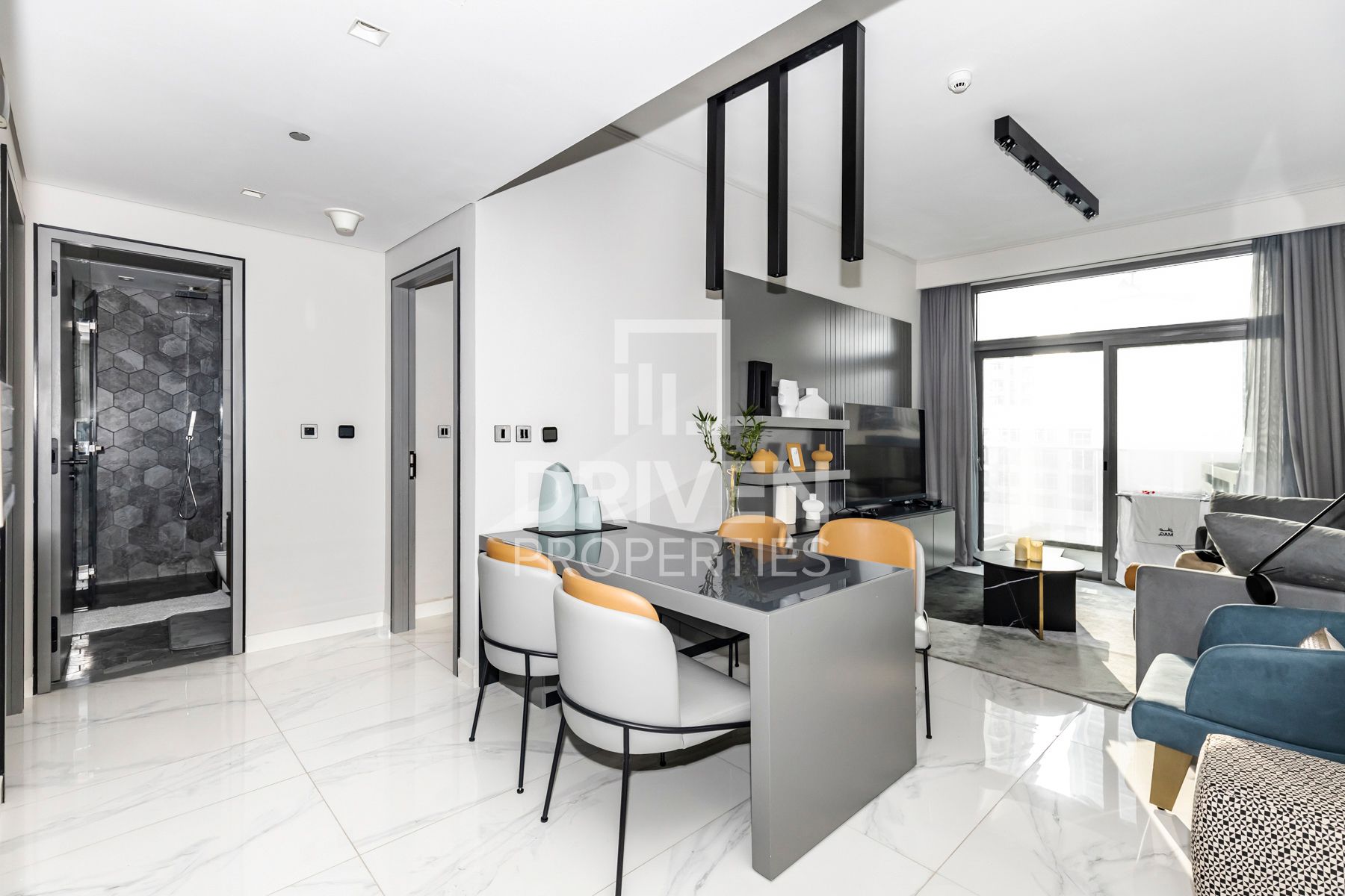 Furnished Unit High Floor Canal View