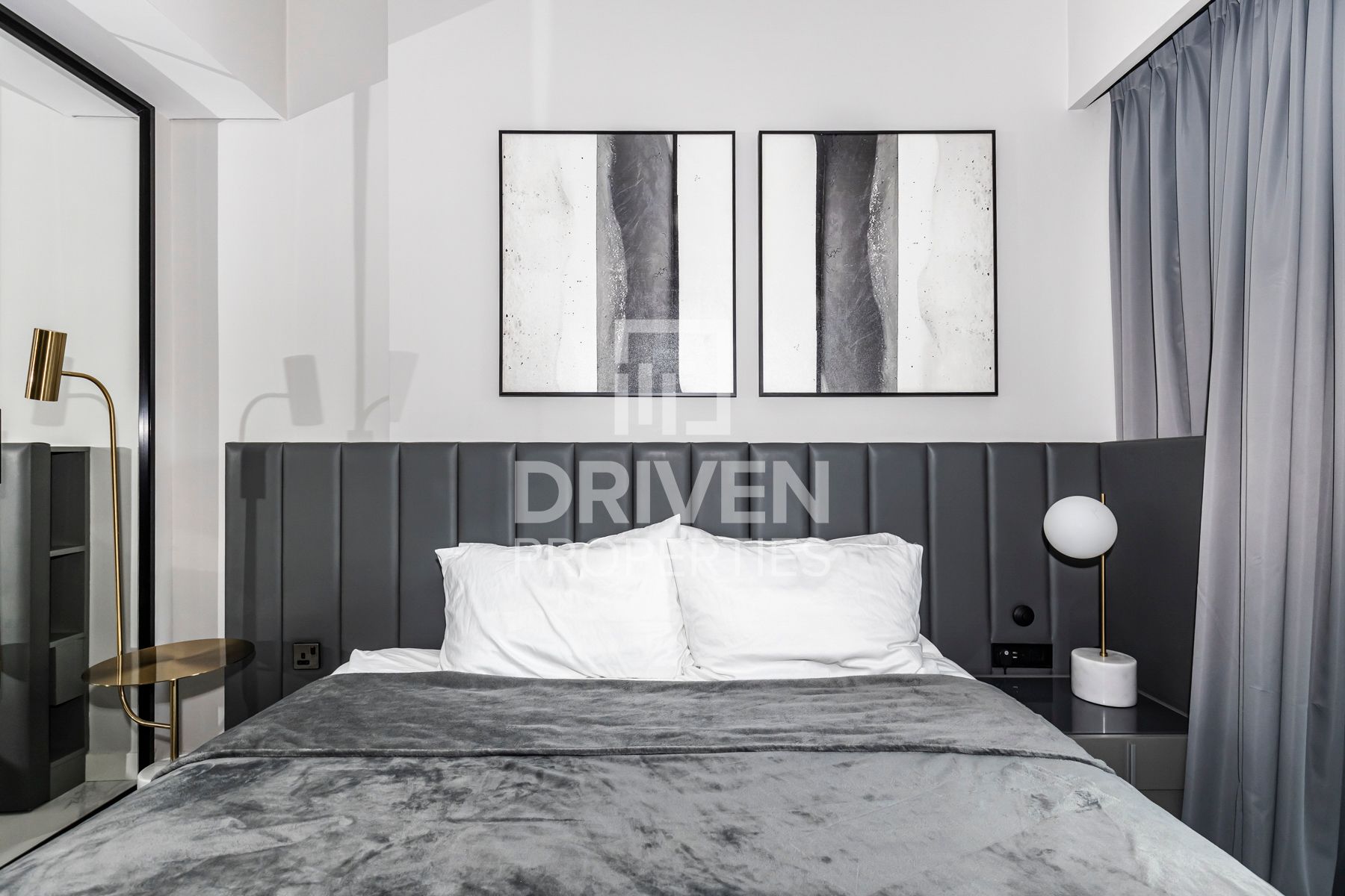 Furnished Unit High Floor Canal View