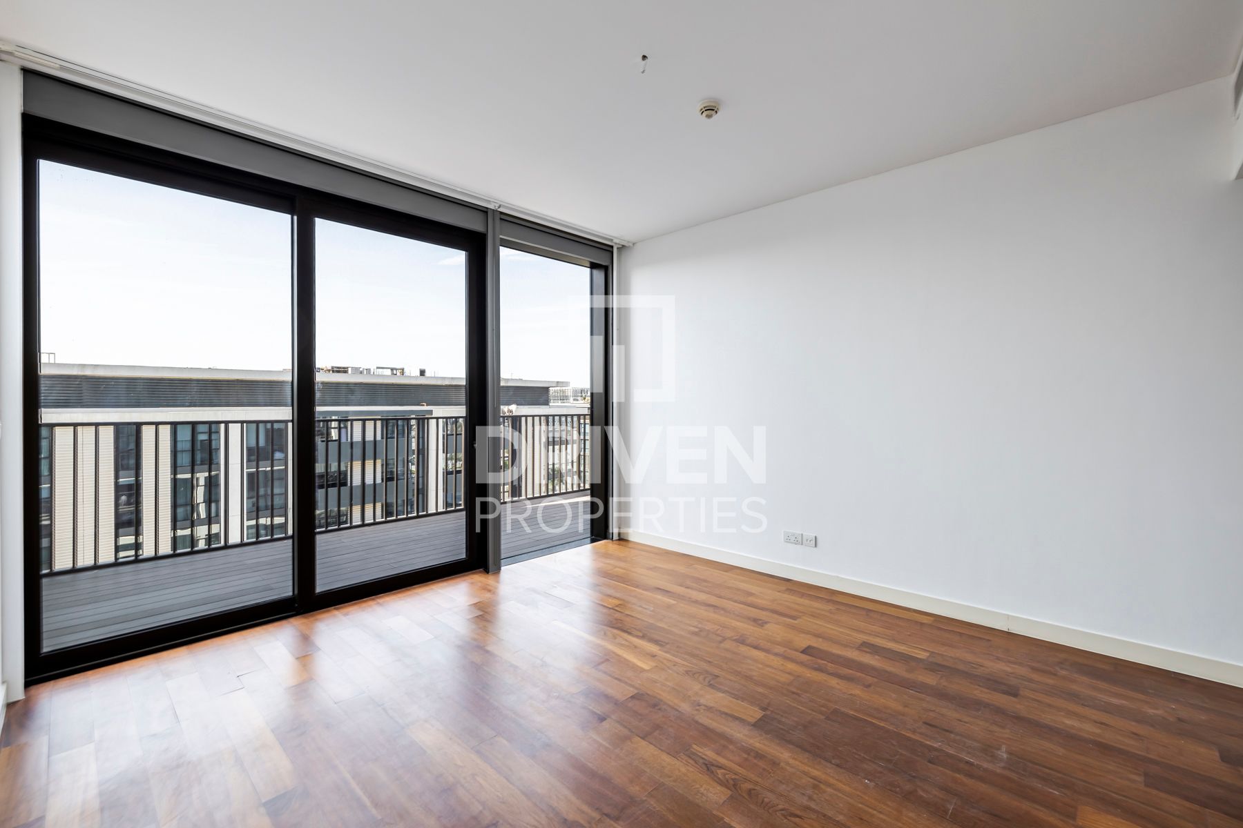 High Floor with Maids Room Spacious Unit