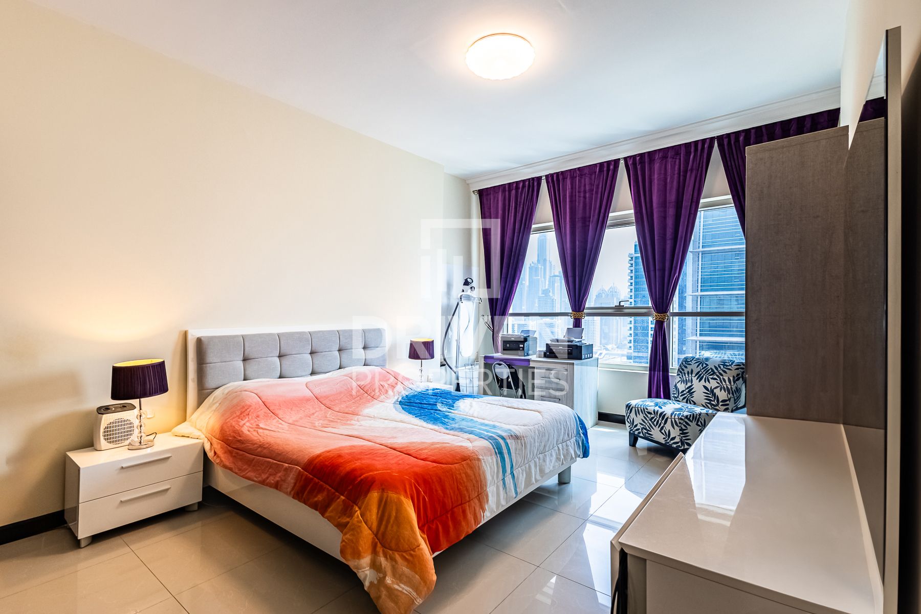 Spacious High Floor With Stunning View