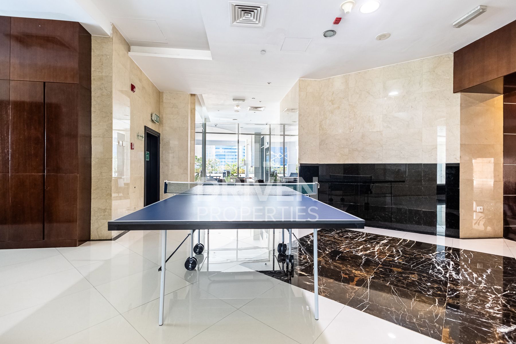 Spacious High Floor With Stunning View