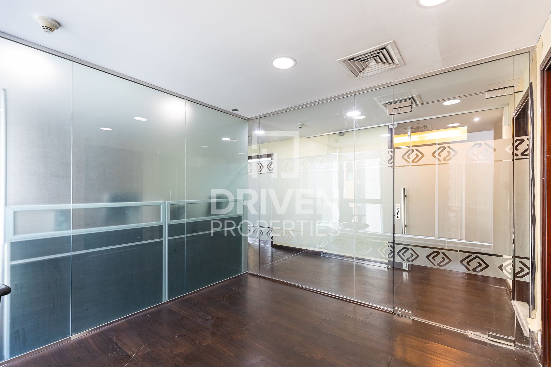 Fitted Office with Canal View Prime Area