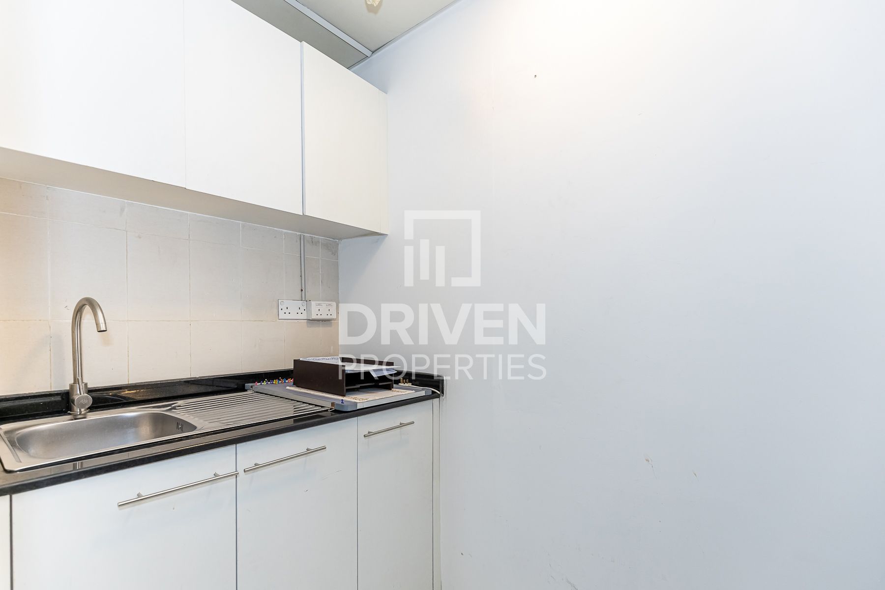 Fitted Office with Canal View Prime Area