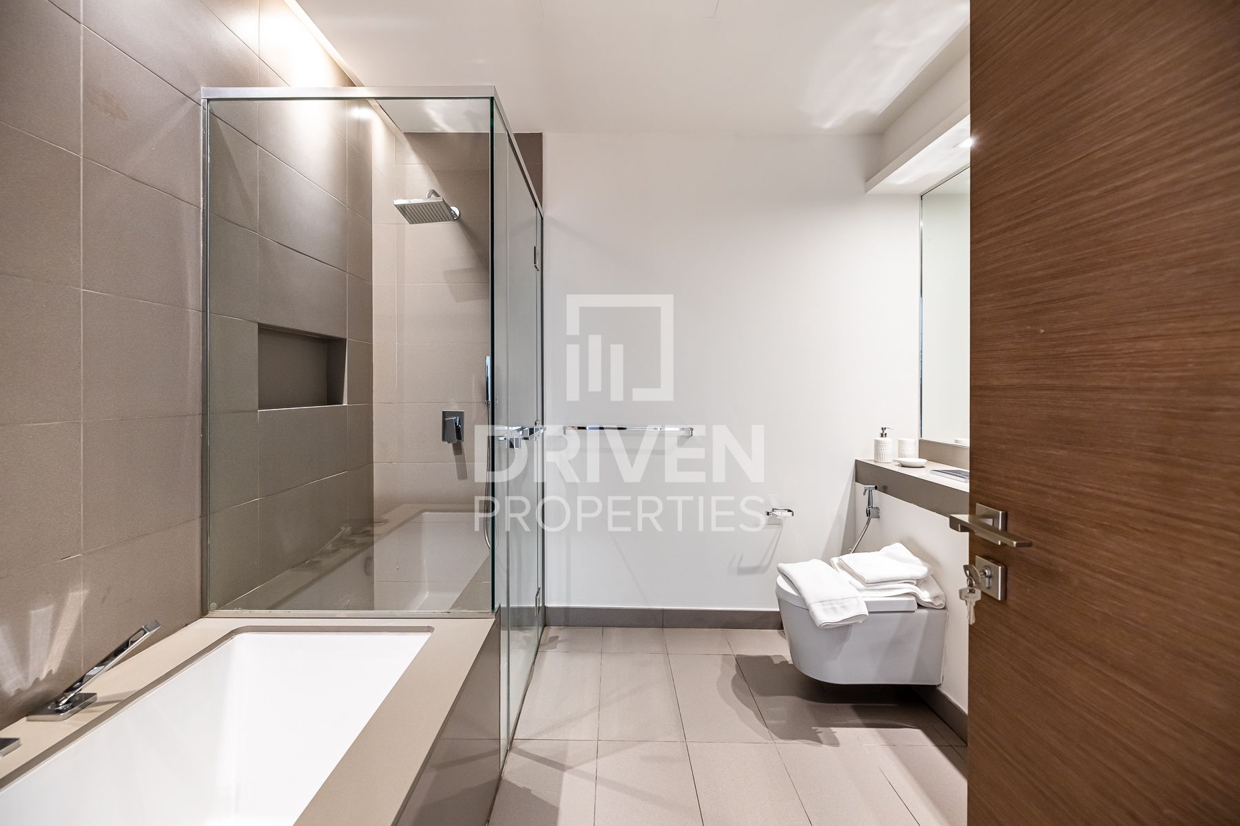 Vacant Apartment with Maids Room and Open View