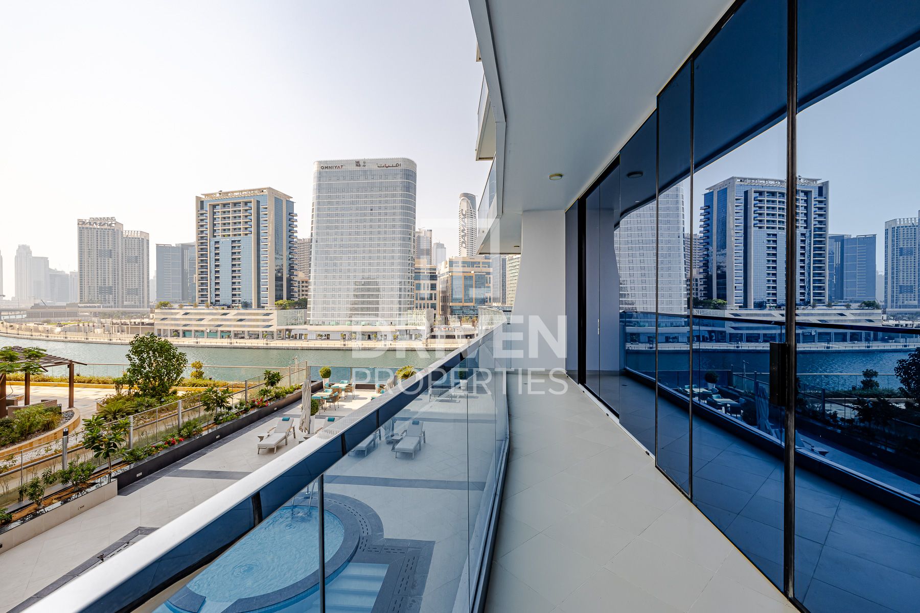 Bright Apartment Canal View Genuine Resale