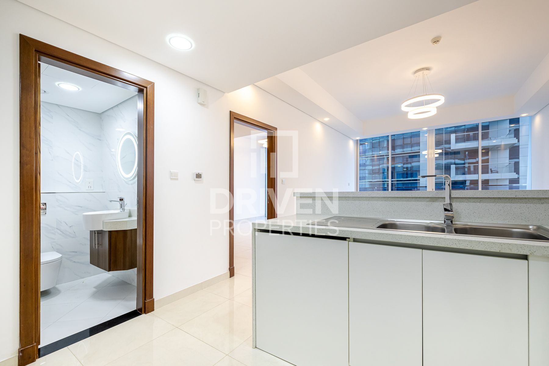 Bright Apartment Canal View Genuine Resale