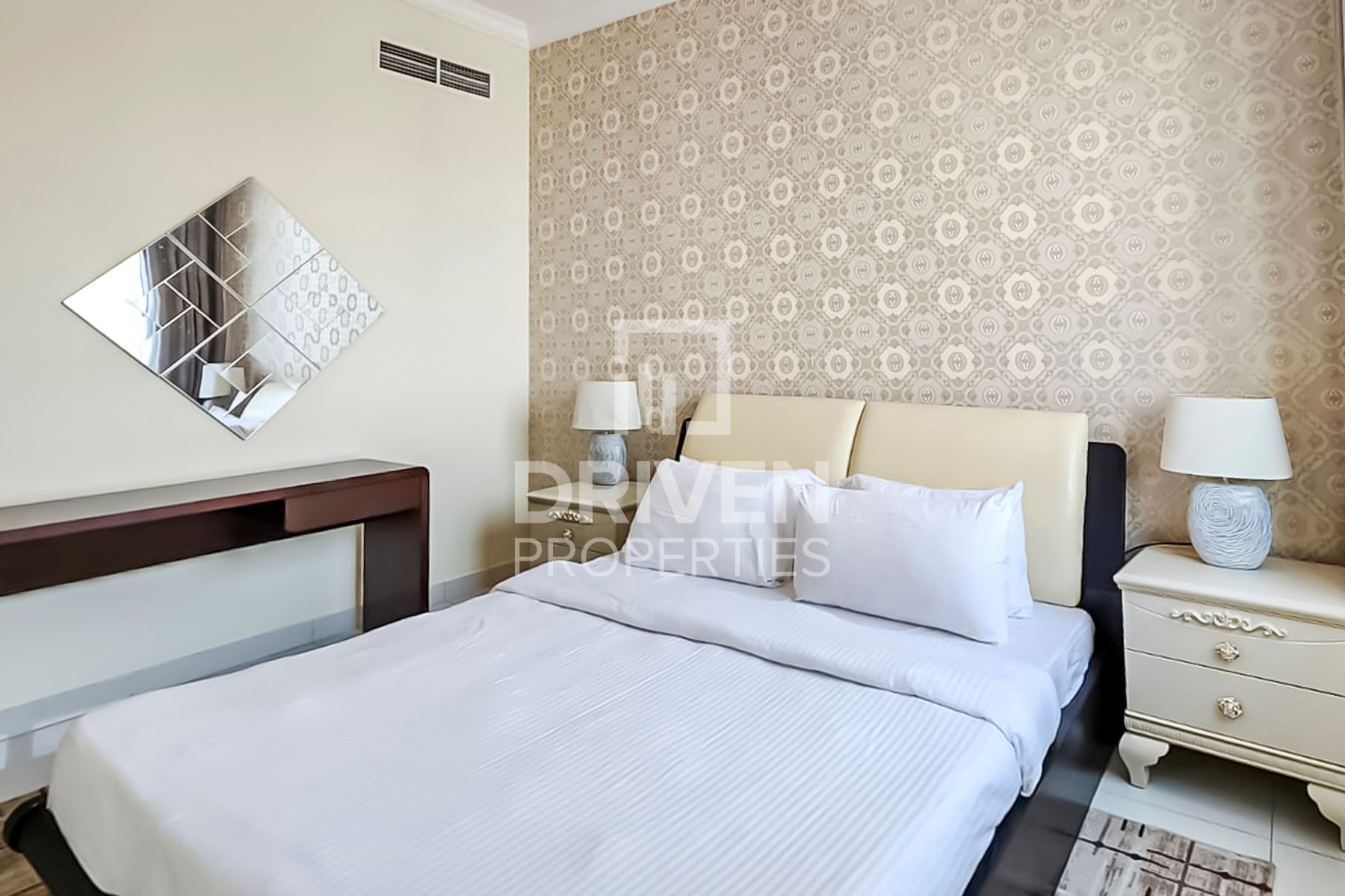 High Floor Spacious Unit with Great View