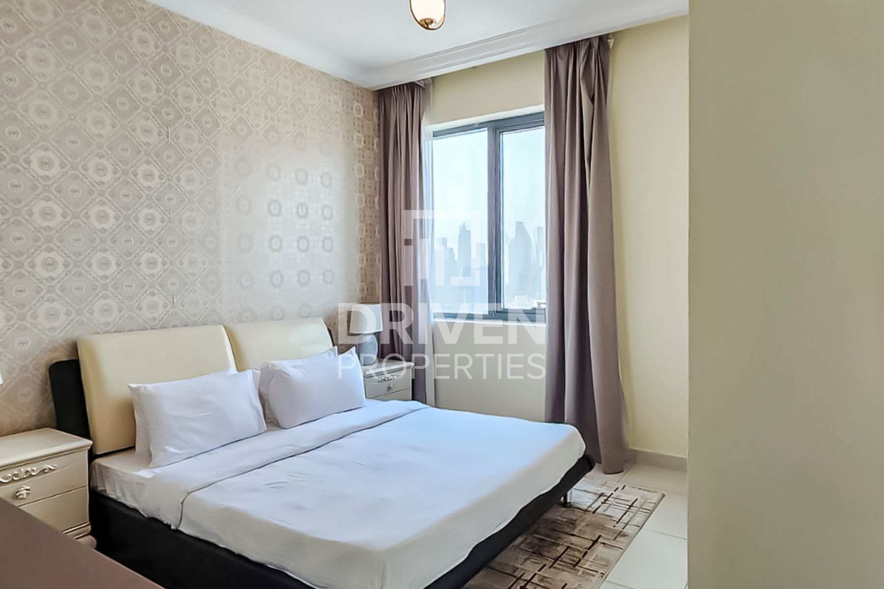 High Floor Spacious Unit with Great View