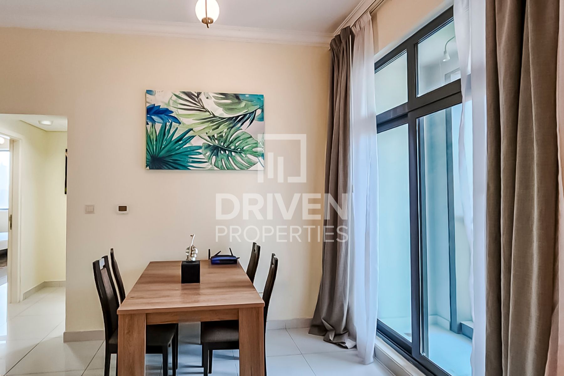 High Floor Spacious Unit with Great View