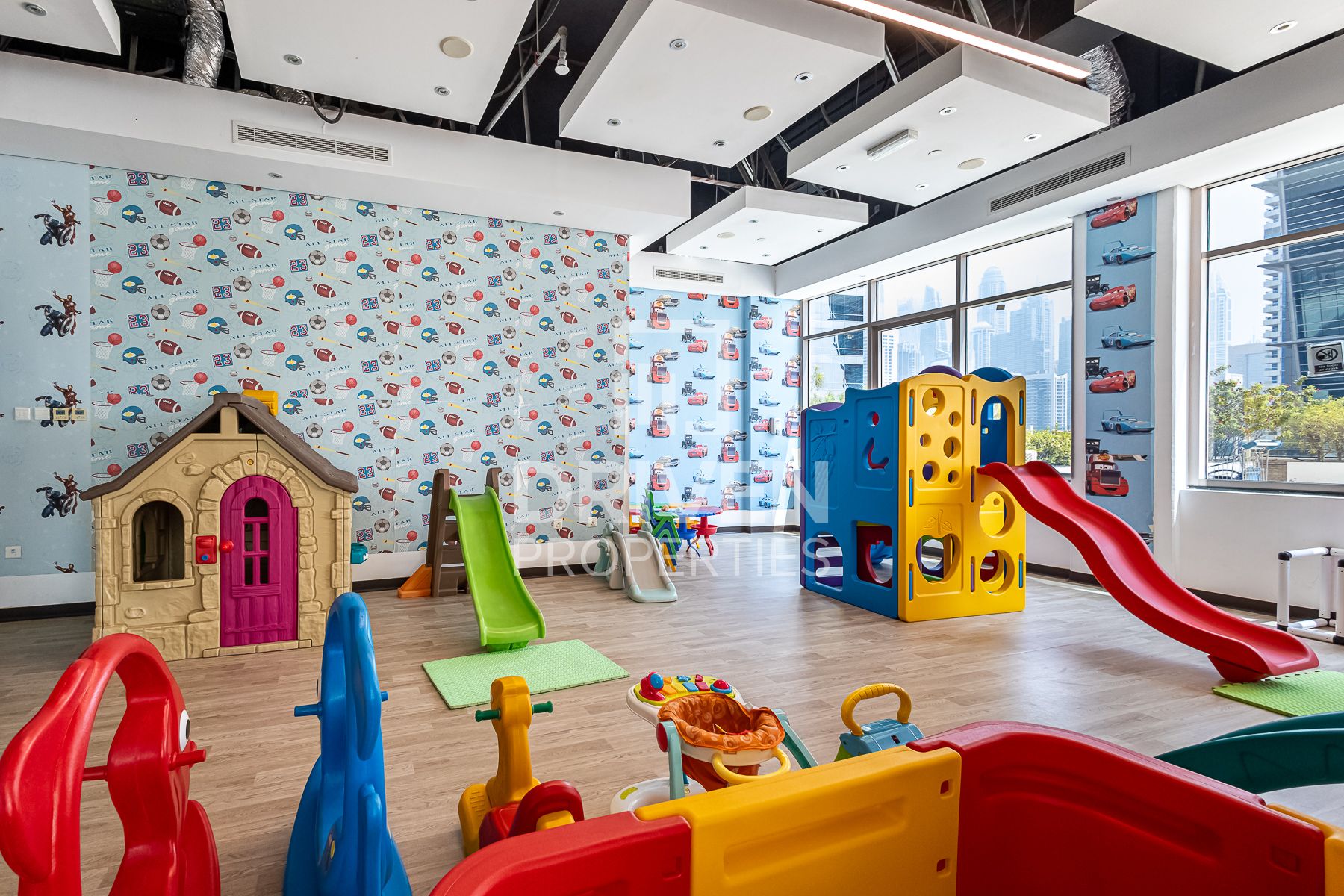 Spacious and Bright High Floor Modern Layout