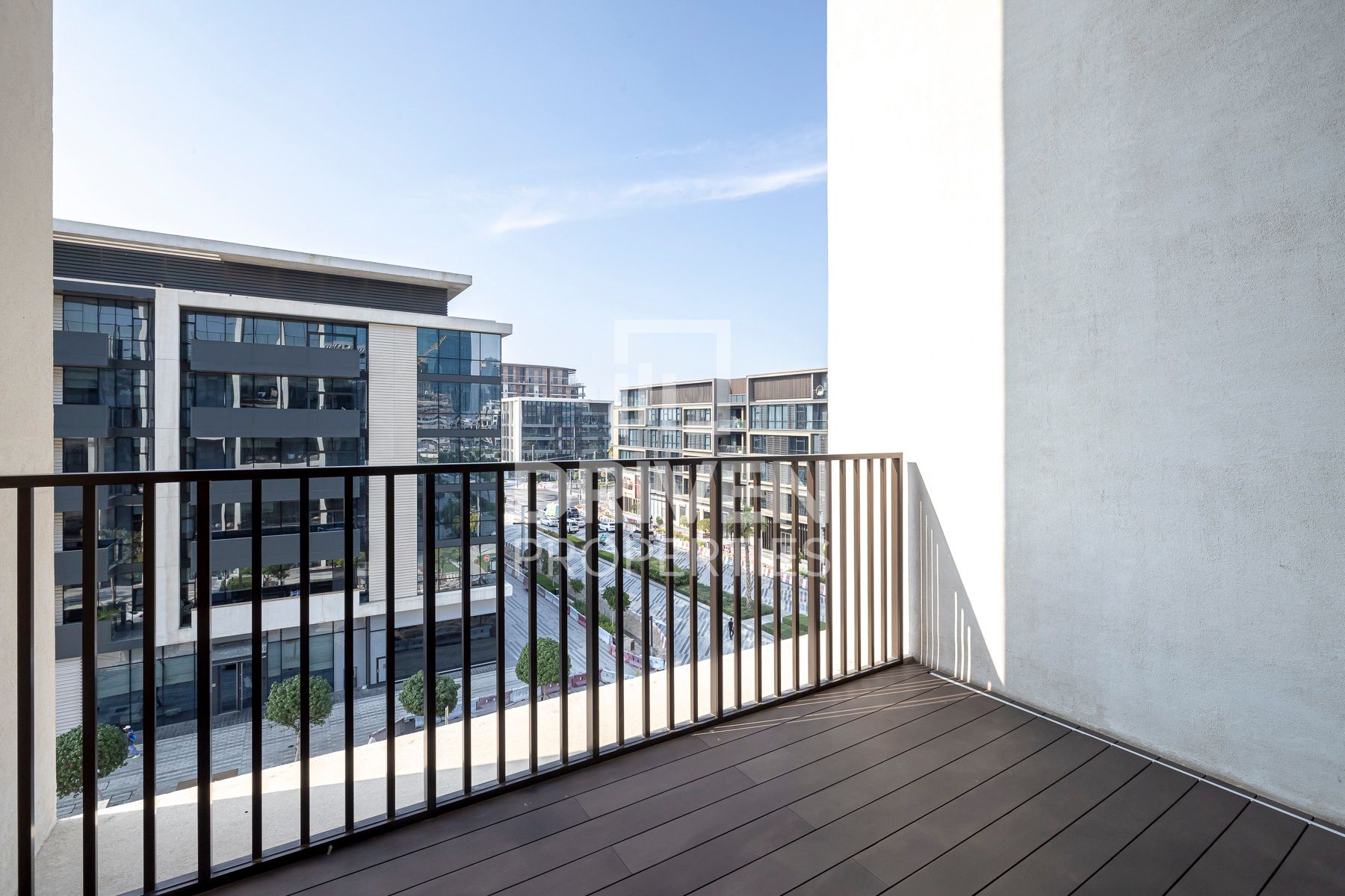 Spacious Unit with Maid’s and Storage Room