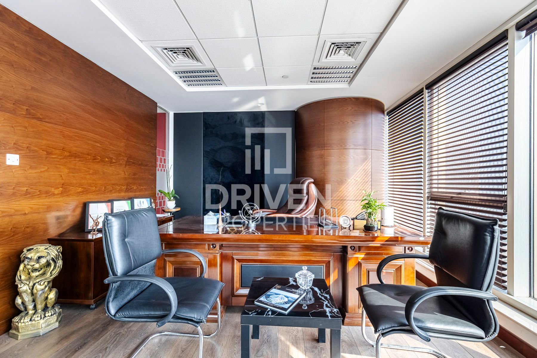 Fully Fitted and Furnished Office Vacant