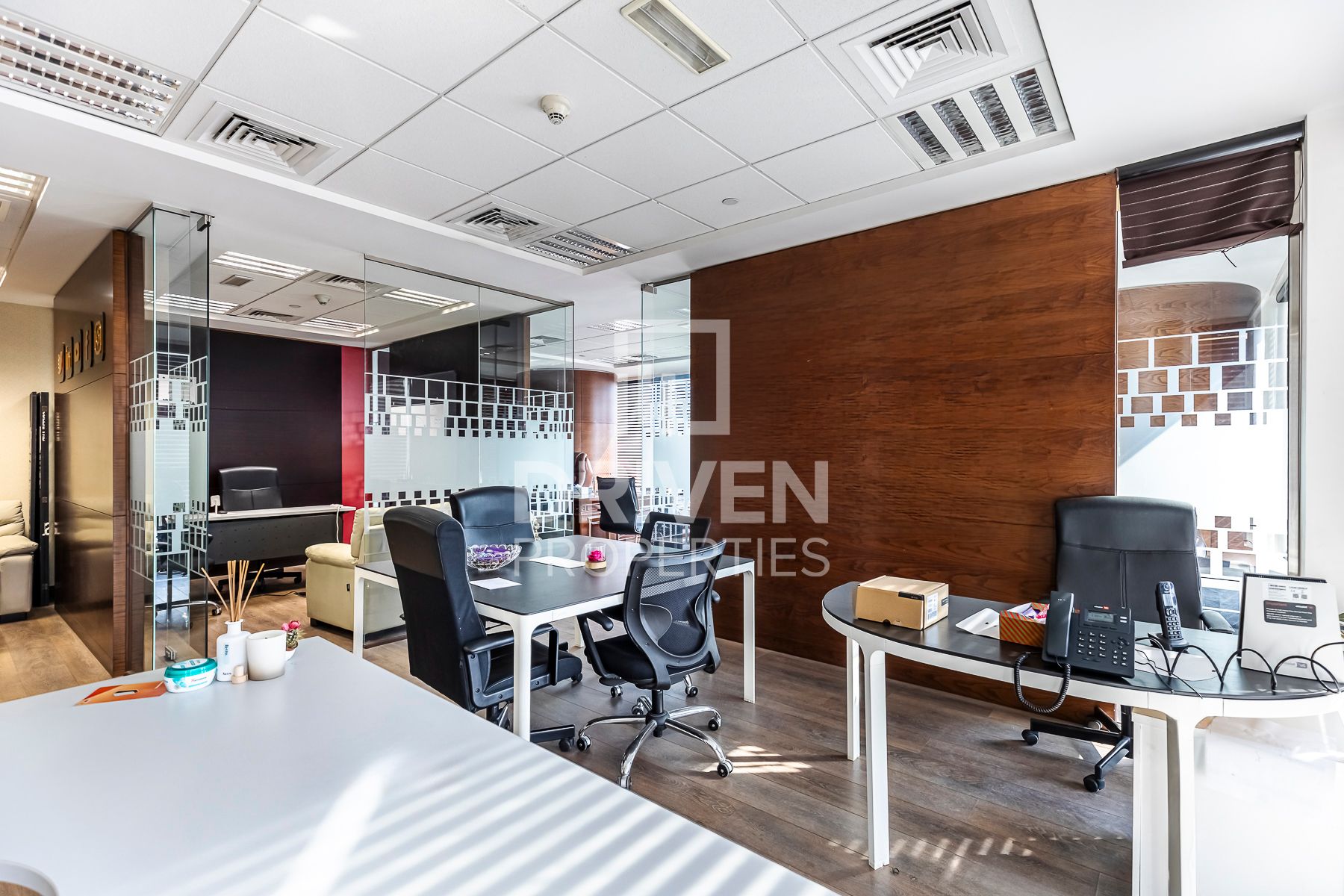 Fully Fitted and Furnished Office Vacant