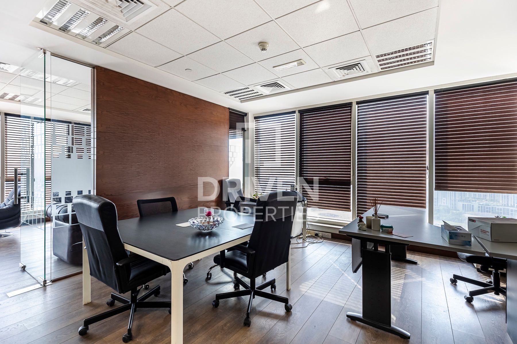 Fully Fitted and Furnished Office Vacant