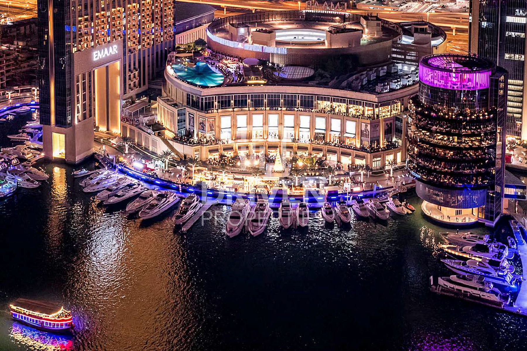Stunning Luxurious Unit Islands View