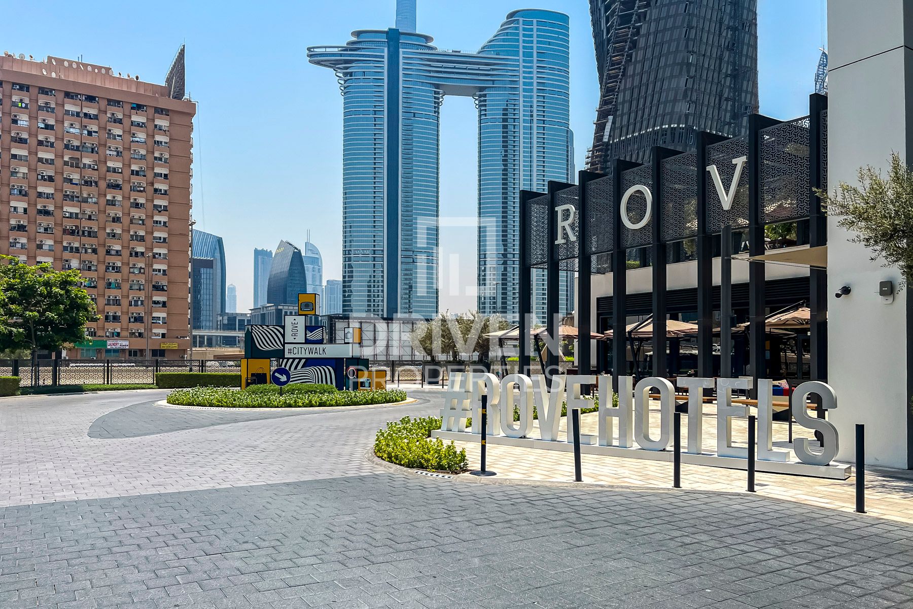 Serviced Apartment Best Location Burj View